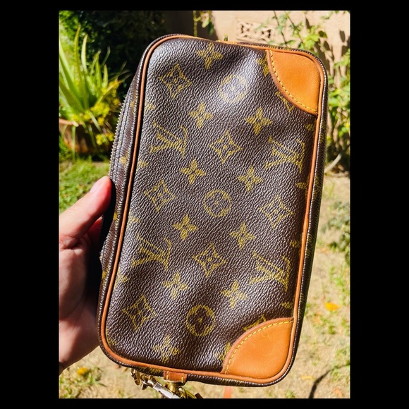 **SOLD**Auth Louis Vuitton Monogram Marly Dragonne PM Clutch/converted Crossbody - Picture 11 of 14